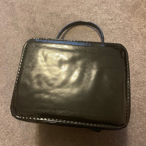 Black makeup case - Picture 2 of 16